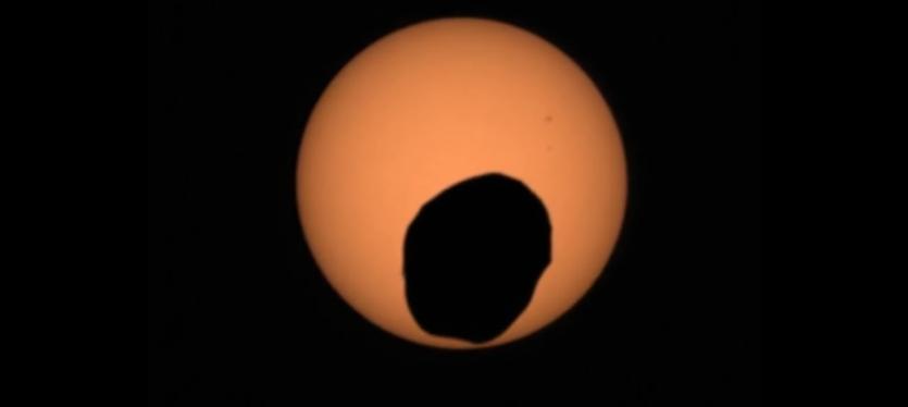 Eclipse of Mars's moon Phobos over the Sun, captured by the Perseverance rover.
